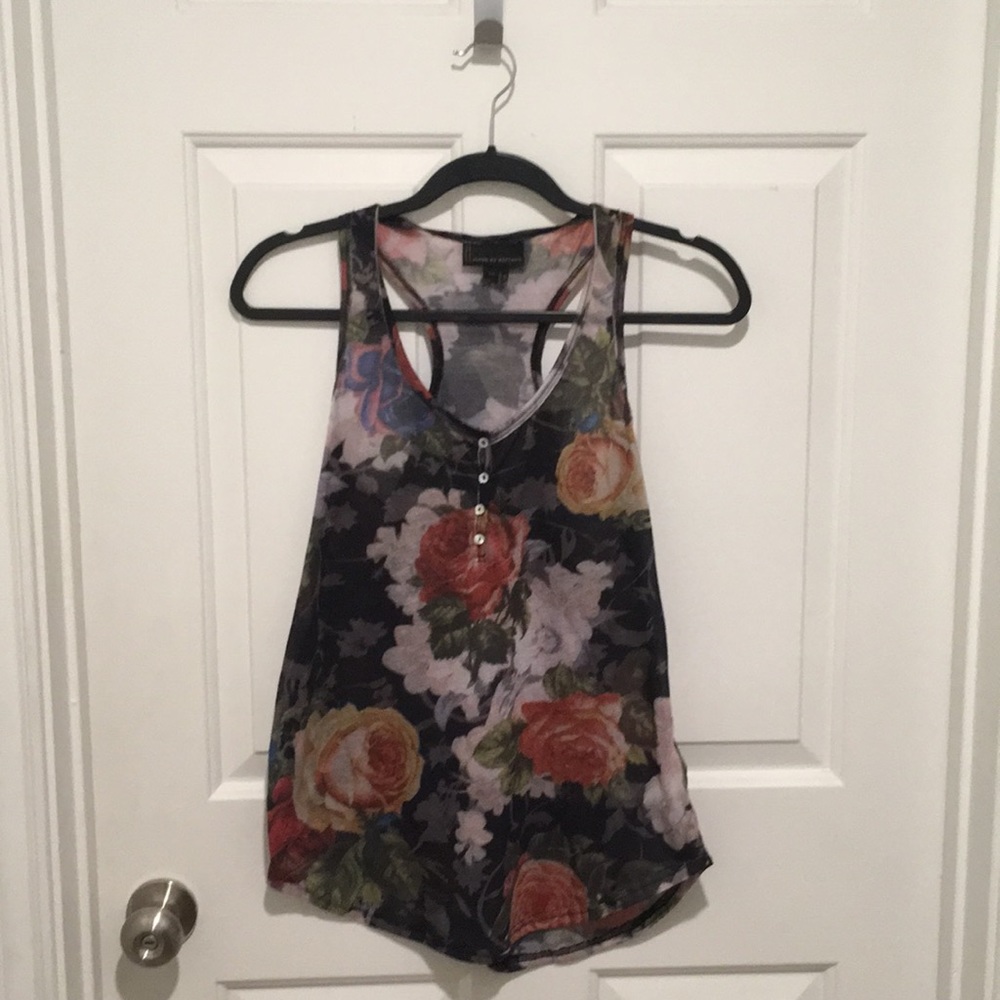 Rose print tank